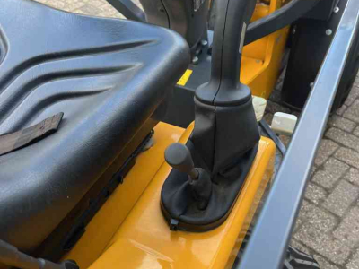 Radlader Schäffer 2428