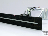 Sonstiges Förderanlagen und Material-Handling-Ausrüstungen Qmac 210 HYDR SCHUIN BOBCAT BORD
