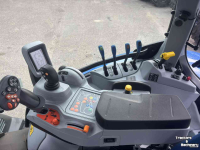 Schlepper / Traktor New Holland T6.145