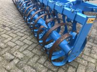 Grubber Lemken Karat 9/400 met flexringwals