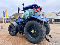 Schlepper / Traktor New Holland T7.245 Auto Command New Gen