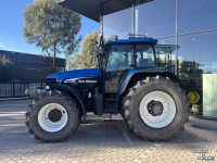 Schlepper / Traktor New Holland TM190