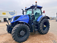 Schlepper / Traktor New Holland T7.245 Auto Command New Gen