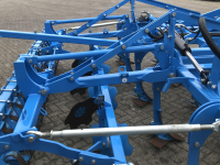 Grubber Lemken Karat 9/400 met flexringwals
