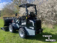 Radlader Giant G2300 X-tra HD Kniklafer DEMO