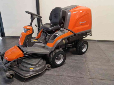 Aufsitzrasenmäher Husqvarna RC320TS AWD
