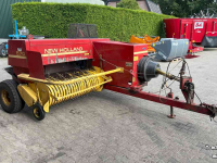 Pressen New Holland 570 Balepers pers pakkenperk weidebouwmachines