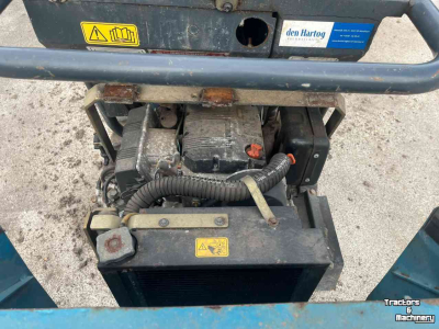 Raupe Muldenkipper Messersi CH2/R16D