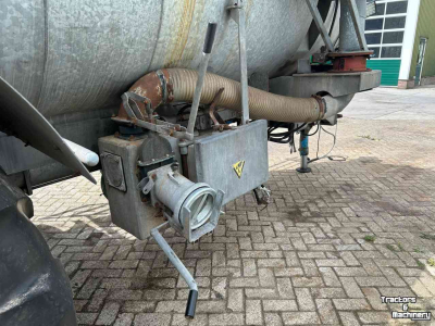 Gülletankwagen / Güllefässer Duport PTW 10.3E