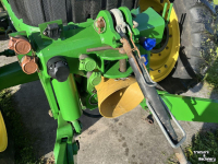 Schlepper / Traktor John Deere 5820