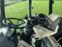 Schlepper / Traktor John Deere 5820