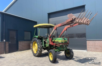 Schlepper / Traktor John Deere 1130 met voorlader en 1040 - beide 2wd en kenteken fendt ford international