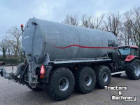 Gülletankwagen / Güllefässer Peecon Cargo 24500
