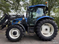 Schlepper / Traktor New Holland TS100A