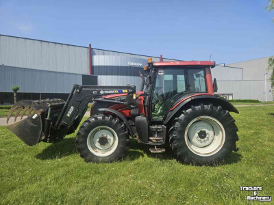 Schlepper / Traktor Valtra N111