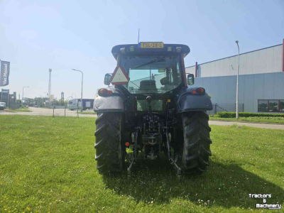 Schlepper / Traktor Valtra N111