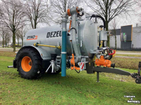 Gülletankwagen / Güllefässer Dezeure Dyno 12