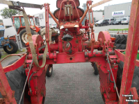 Schlepper / Traktor International 423