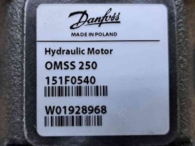 Diverse neue Teile  Danfoss OMSS 250  151F0540