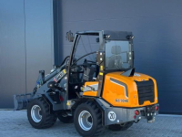 Radlader Giant G2700