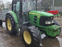 Schlepper / Traktor John Deere 6230