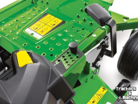 Aufsitzrasenmäher John Deere Z515E