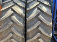 Räder, Reifen, Felgen & Distanzringe Mitas 440/65R28