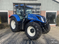 Schlepper / Traktor New Holland T6.180 DC trekker