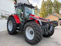 Schlepper / Traktor Massey Ferguson 5S.125 D6