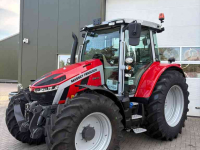 Schlepper / Traktor Massey Ferguson 5S.125 D6