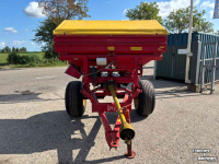 Düngerstreuer Lely Centerliner SE