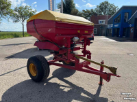 Düngerstreuer Lely Centerliner SE