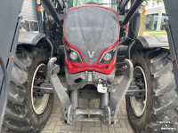 Schlepper / Traktor Valtra N104 Active