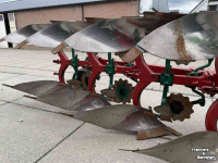 Pflüge Kverneland EG100-300-28 4 schaar