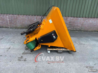 Sägemehl Streuer für Liegeboxen Giant VDB 1000