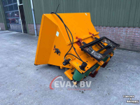 Sägemehl Streuer für Liegeboxen Giant VDB 1000