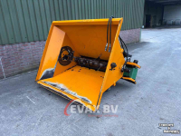 Sägemehl Streuer für Liegeboxen Giant VDB 1000