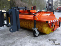 Kehrmaschine Moderntech veegmachines
