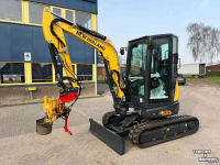 Raupenbagger New Holland E35D graafmachine rupskraan