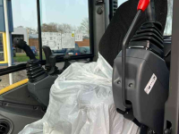 Raupenbagger New Holland E35D graafmachine rupskraan
