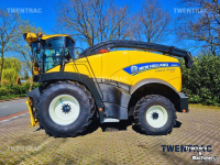 Feldhäcksler New Holland FR 550 hakselaar