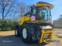 Feldhäcksler New Holland FR 550 hakselaar