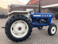 Schlepper / Traktoren Ford 2000