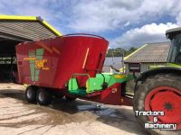 Futtermischwagen Vertikal Strautmann verti-mix