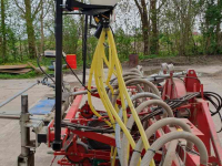 Granulatstreuer Delimbe T14  granulaatstrooier- zaaimachine,