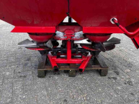 Düngerstreuer Tulip SE 2000 Centerliner strooier
