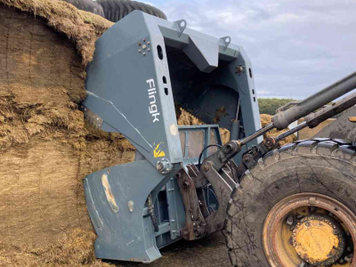 Silageschneidezange Flingk KHXL 1724 Kuilhapper Demo voermachines