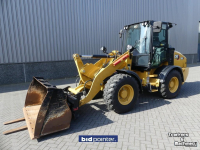 Schlepper / Traktor Caterpillar 908