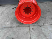 Räder, Reifen, Felgen & Distanzringe Fendt 20x30 10 gaats