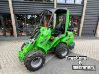 Radlader Avant 640i